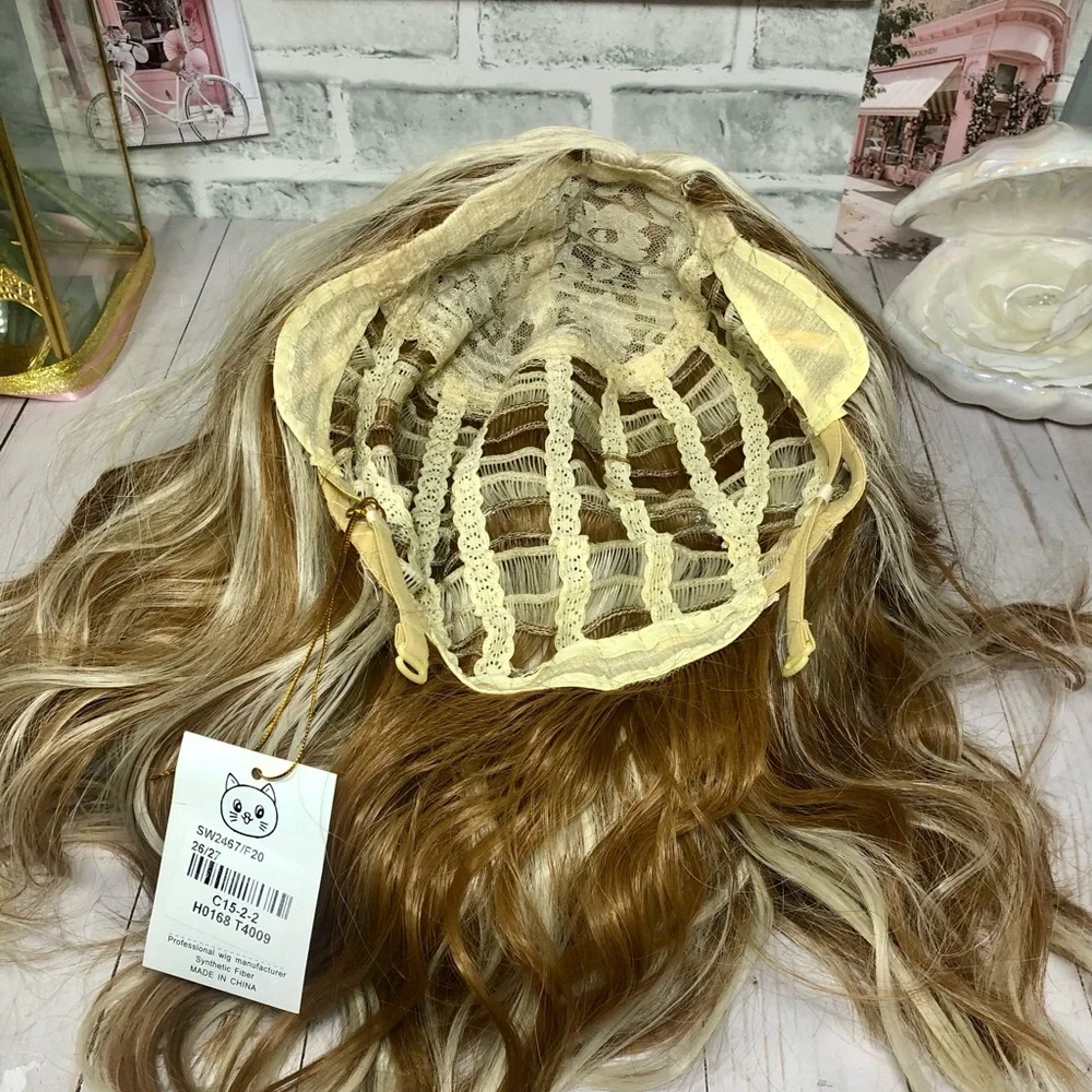 Honey & Light Blonde Mixed Gradient 14” Wavy Bob Synthetic Wig - Heat Resistant - Picture 7 of 16